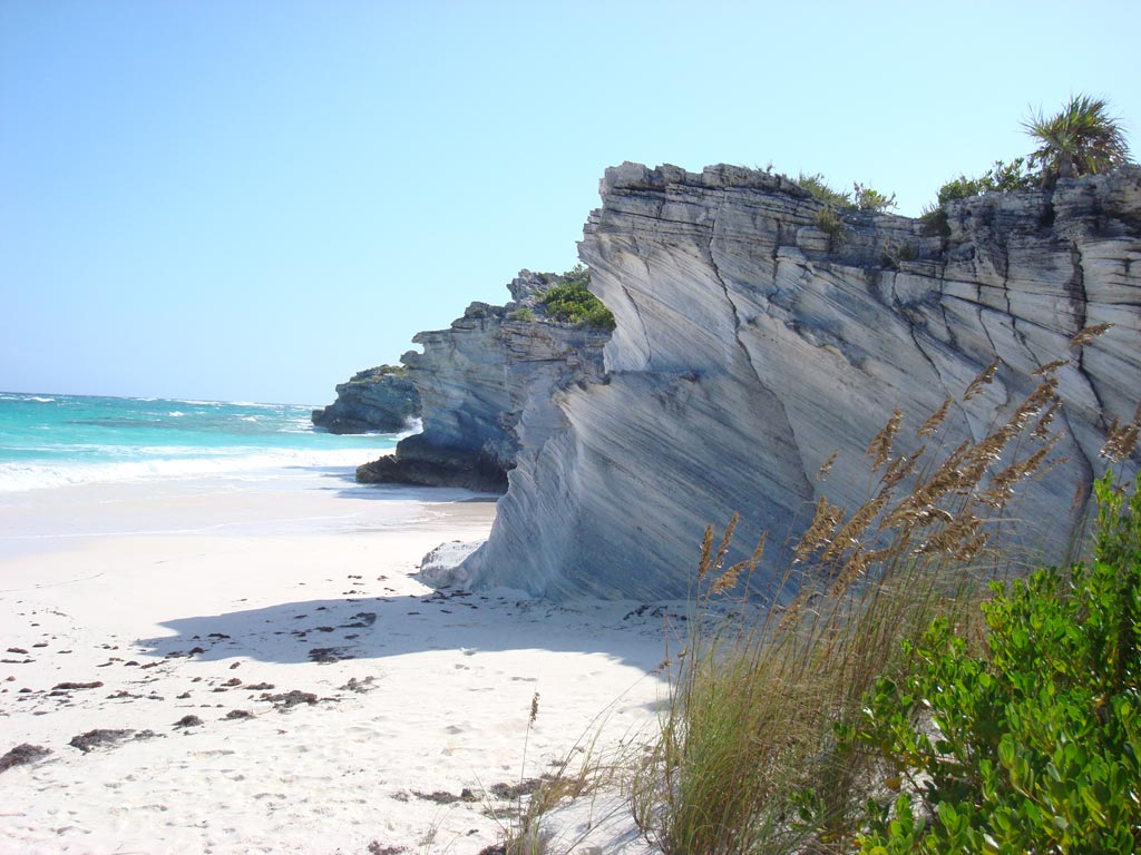 Michael_Singer_Eleuthera_Lighthouse_Point_3.jpg